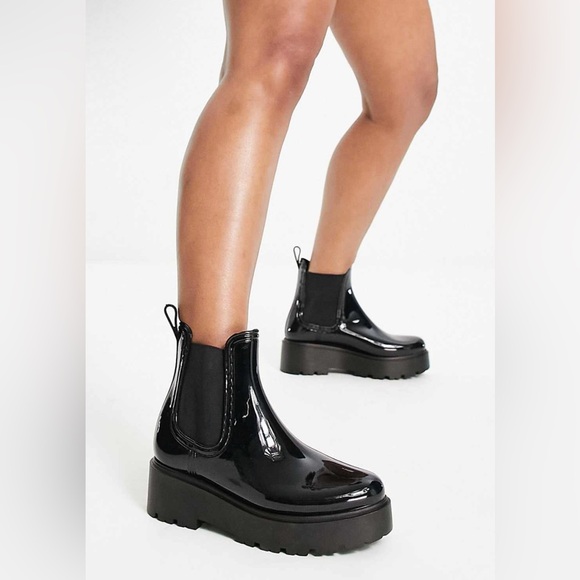🥾NEW Black Chelsea Rain Boots. - Picture 2 of 9